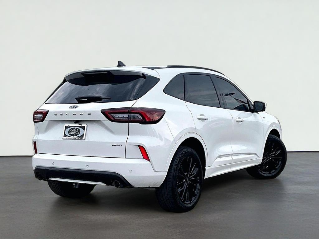 2023 Ford Escape ST-Line Elite