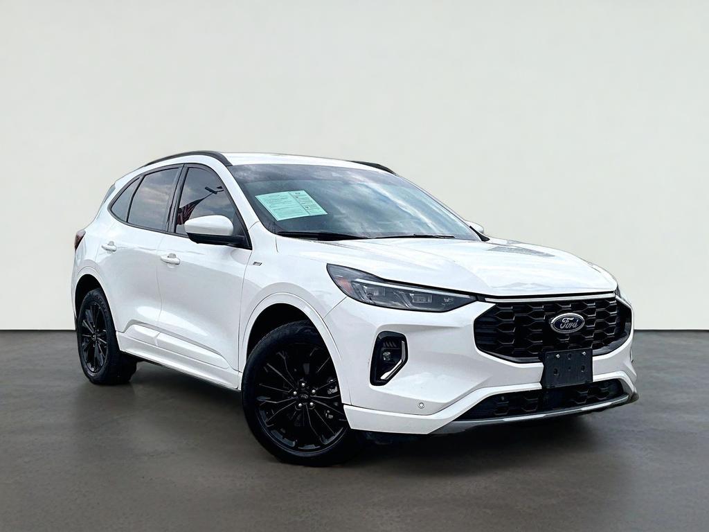 2023 Ford Escape ST-Line Elite