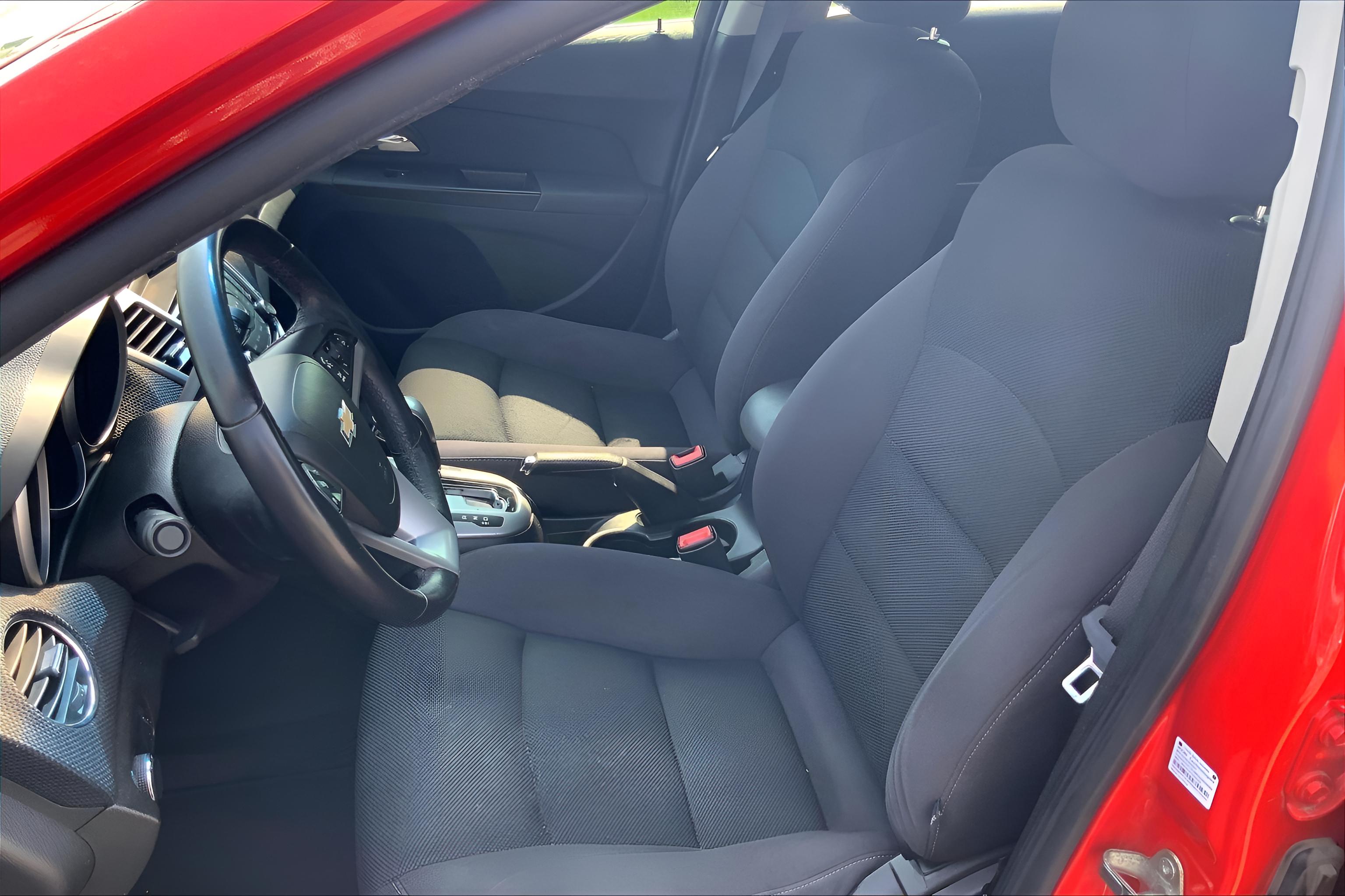 2014 Chevrolet Cruze 1LT