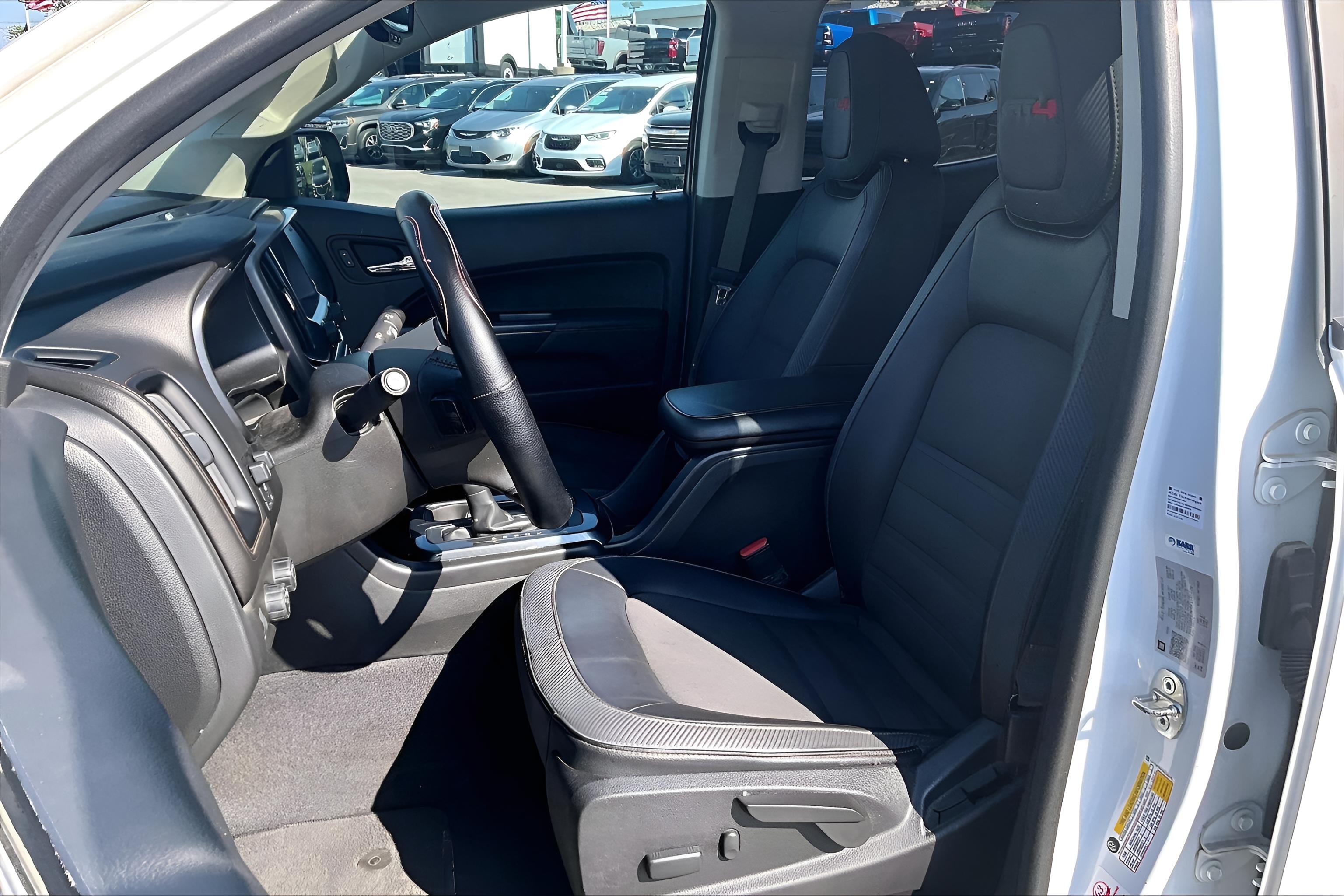2021 GMC Canyon 4WD AT4 w/Cloth