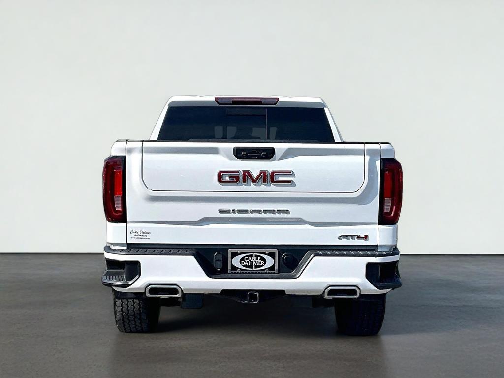 2022 GMC Sierra 1500 AT4