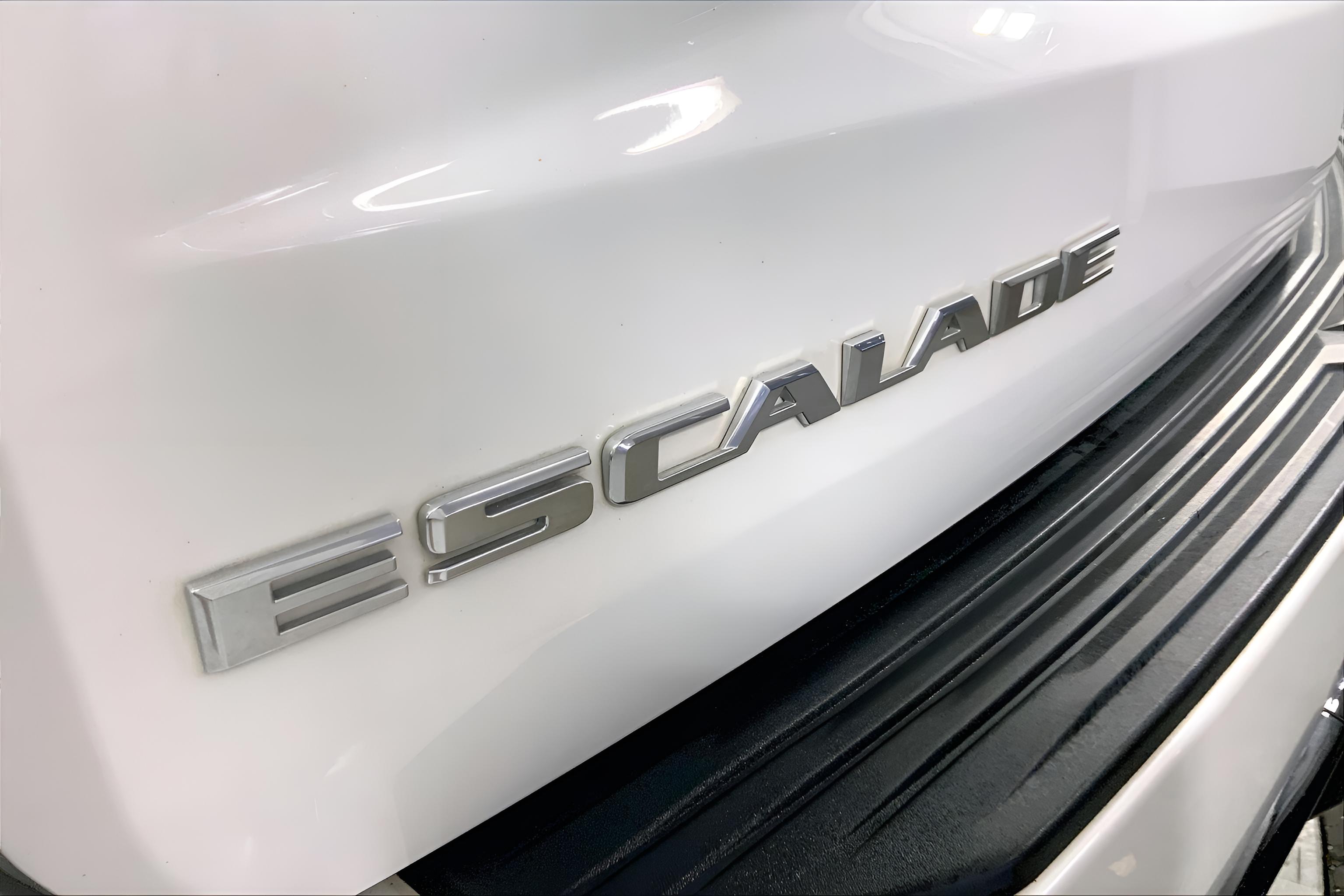 2022 Cadillac Escalade Premium Luxury