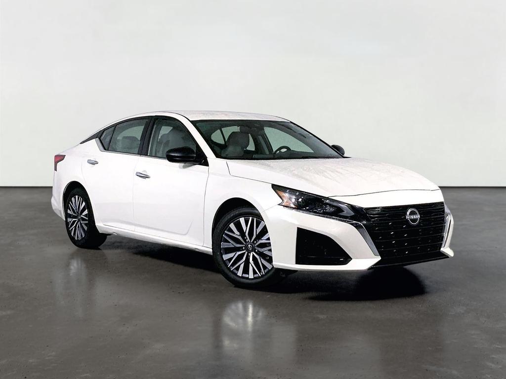 2025 Nissan Altima