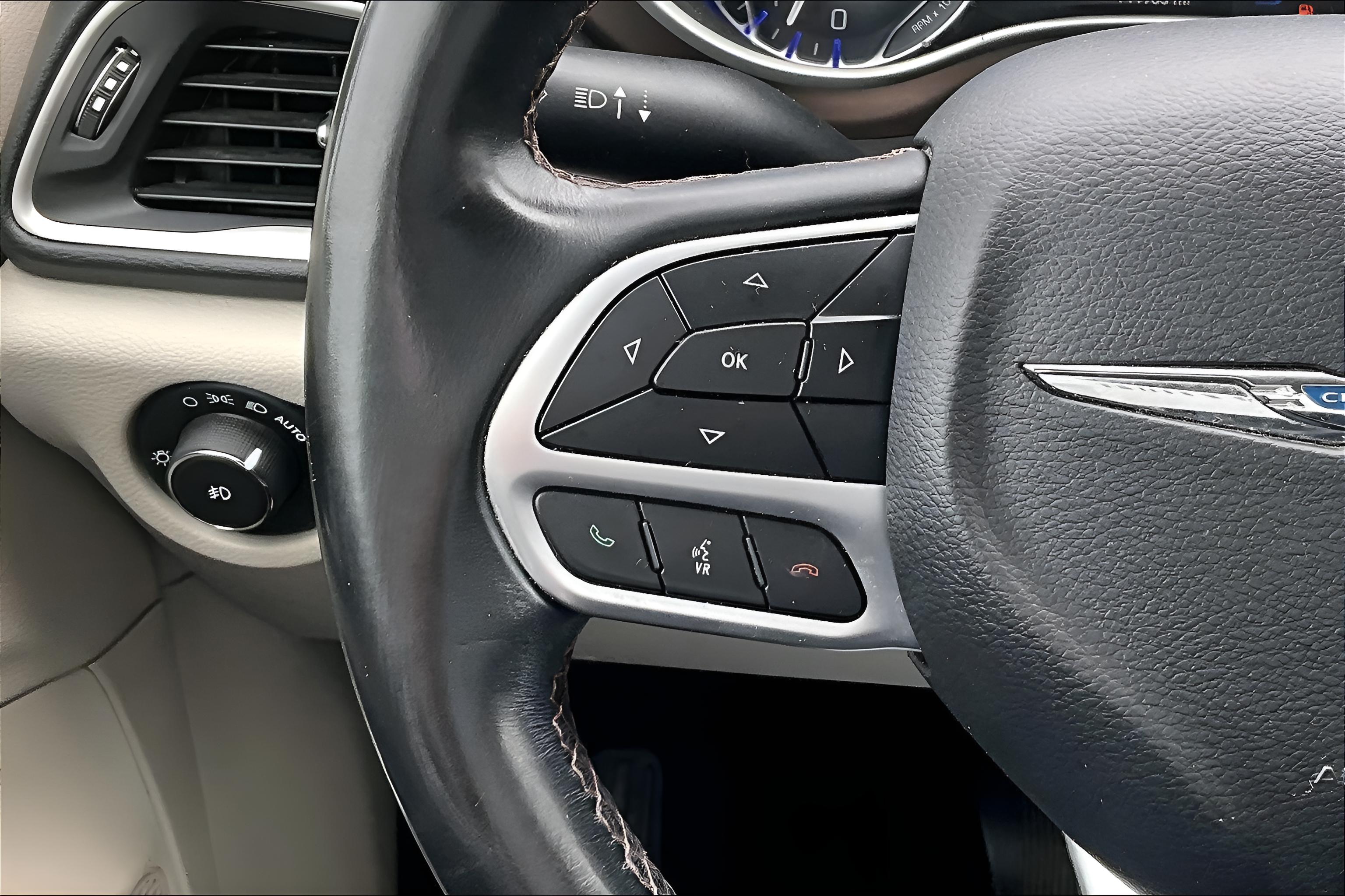 2018 Chrysler Pacifica Touring L