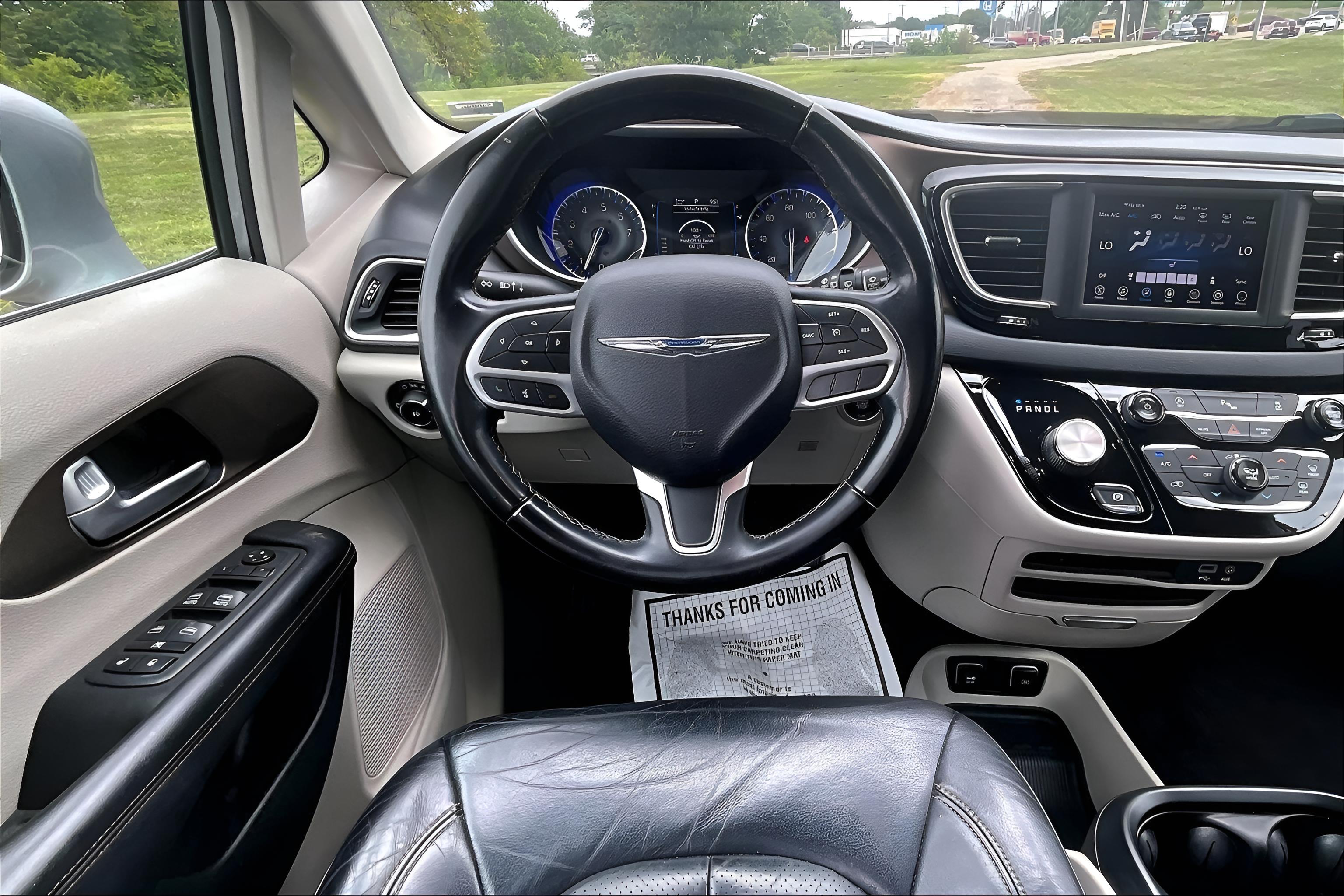 2018 Chrysler Pacifica Touring L