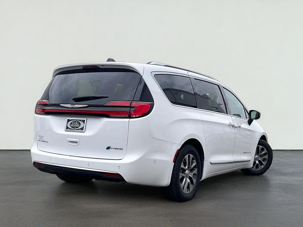 2023 Chrysler Pacifica Hybrid Pinnacle