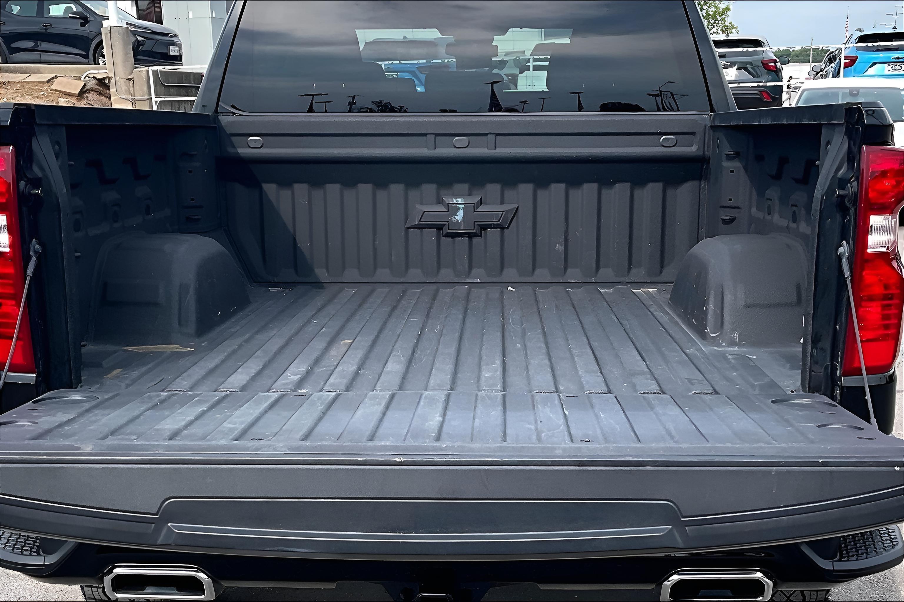2024 Chevrolet Silverado 1500 Custom Trail Boss