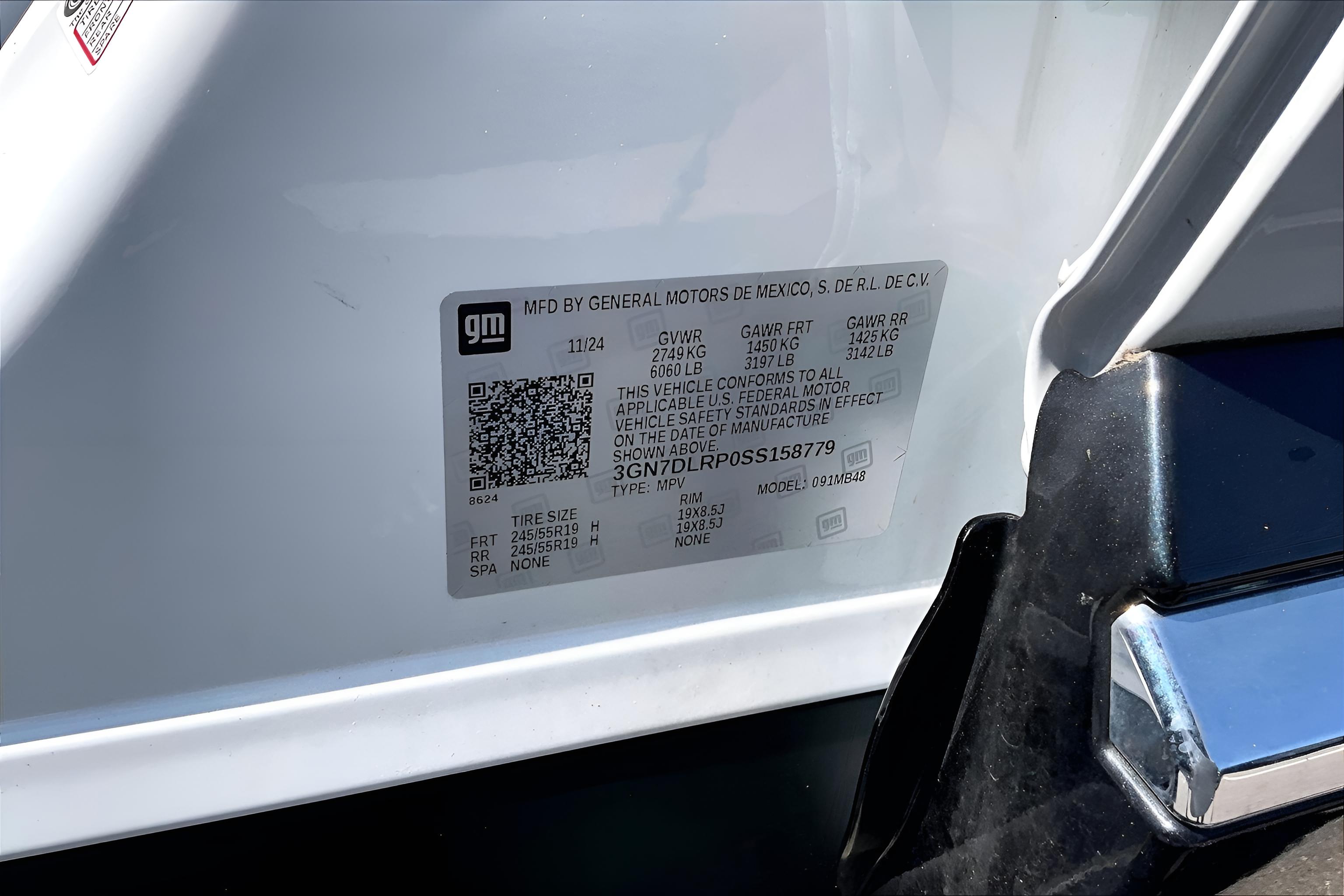 2025 Chevrolet Equinox EV LT