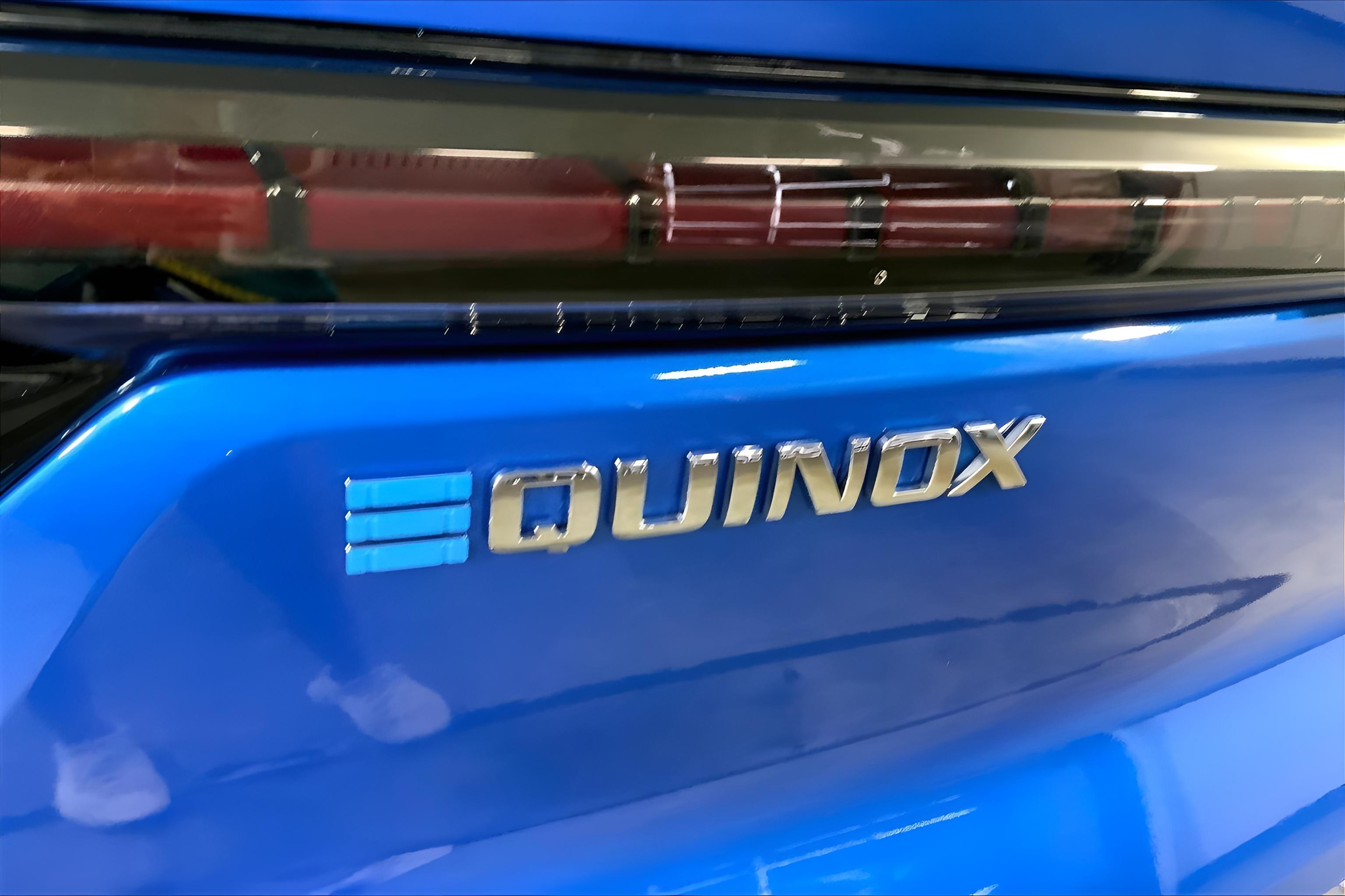 2025 Chevrolet Equinox EV LT