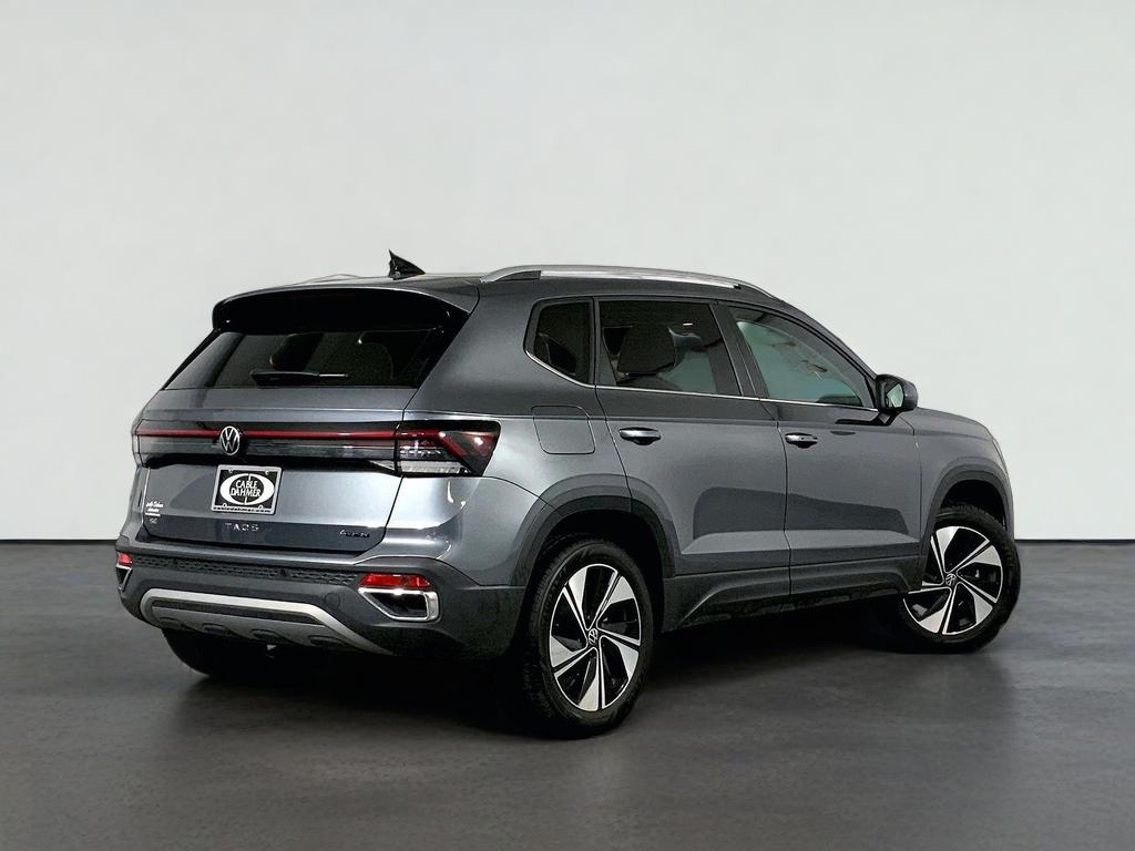 2025 Volkswagen Taos SE