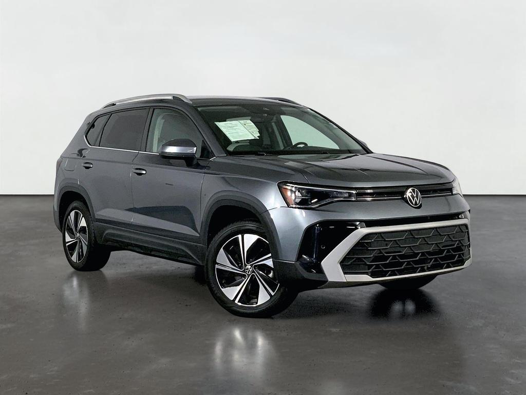 2025 Volkswagen Taos