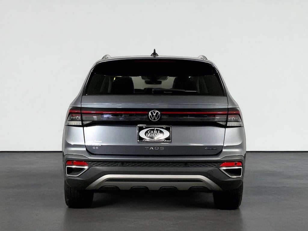 2025 Volkswagen Taos SE