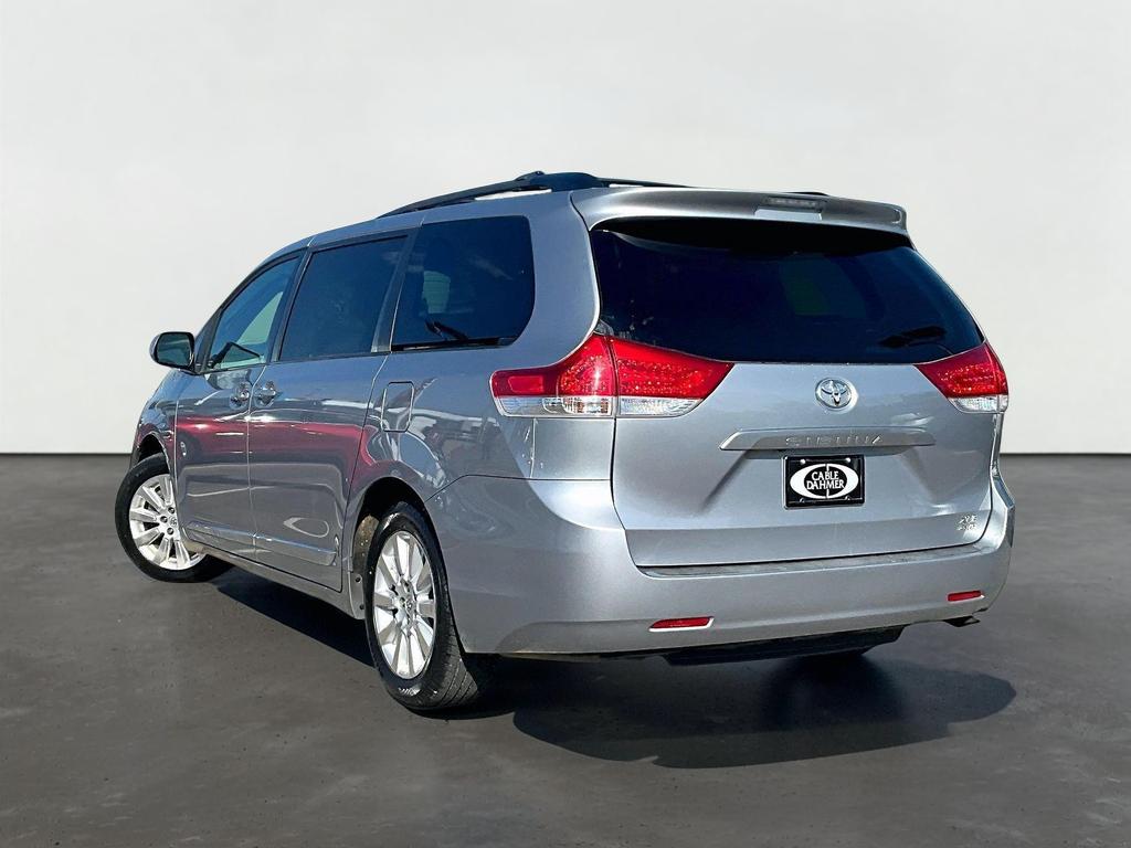 2012 Toyota Sienna XLE