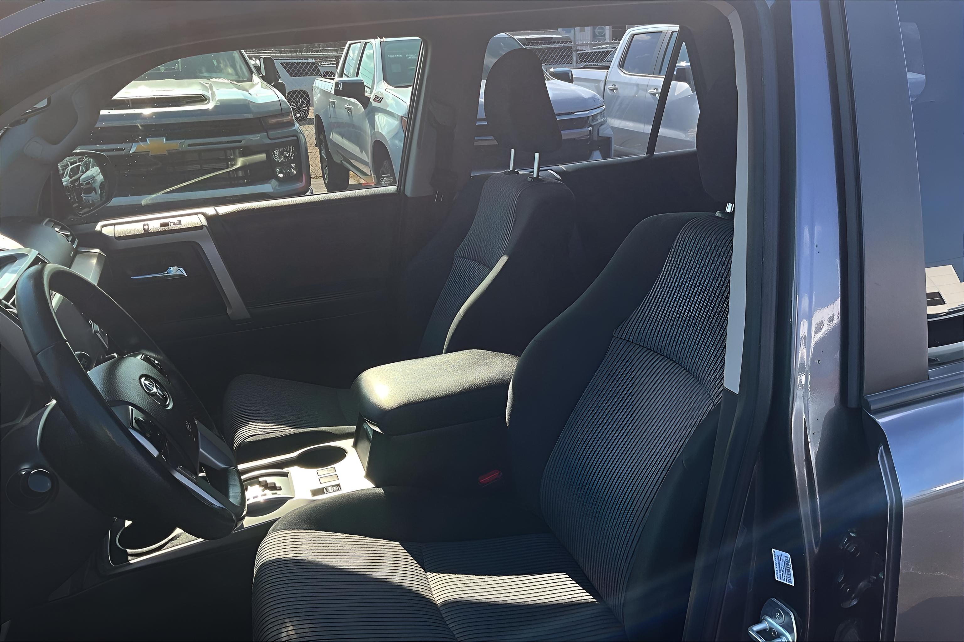 2020 Toyota 4Runner SR5