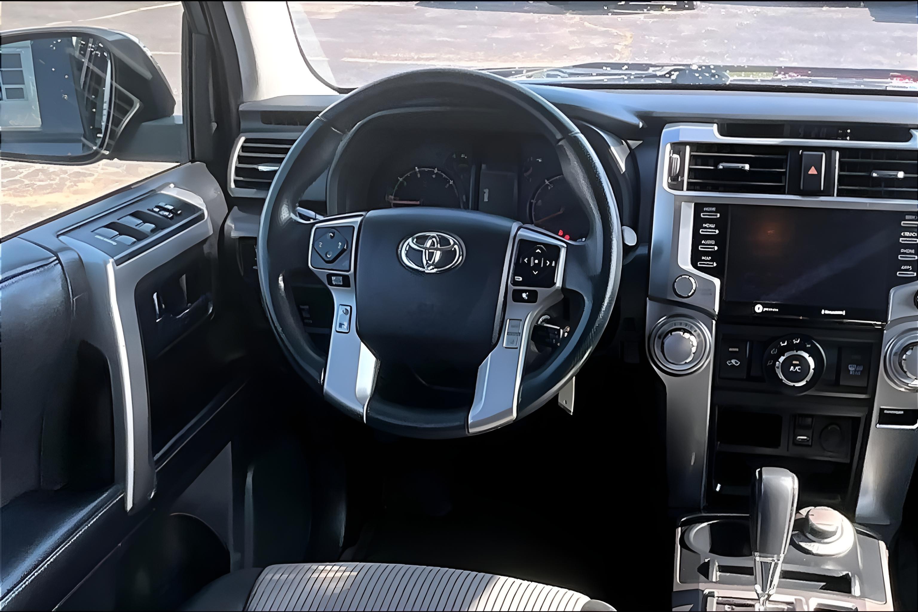 2020 Toyota 4Runner SR5