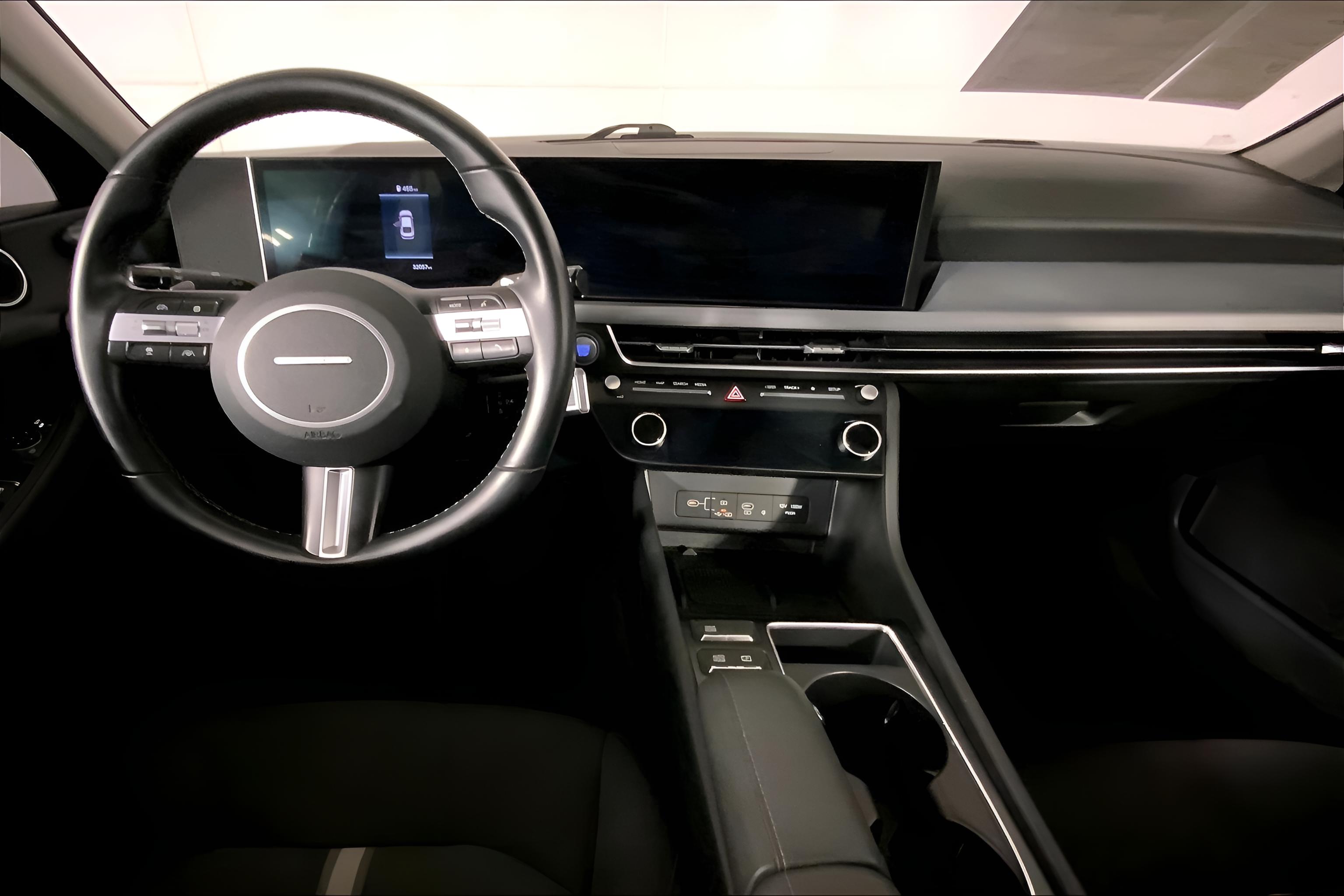 2025 Hyundai Sonata Hybrid SEL