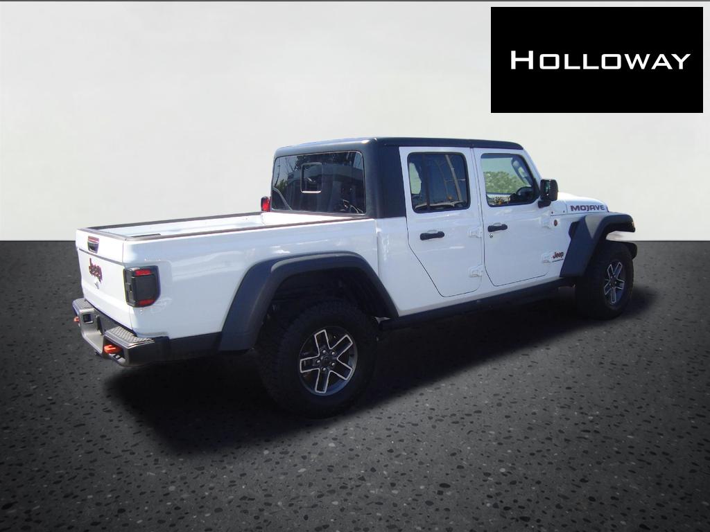 2026 Jeep Gladiator Base