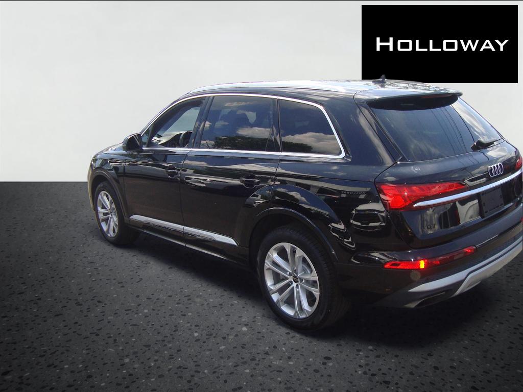 2025 Audi Q7 Premium Plus