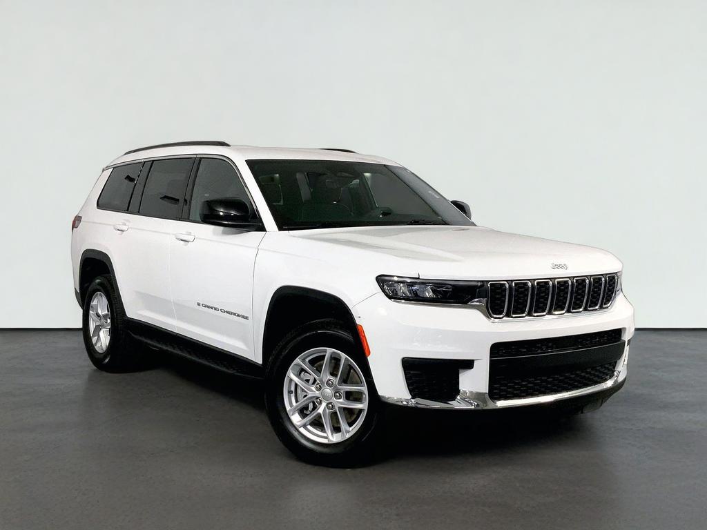 2025 Jeep Grand Cherokee L Laredo 4x4
