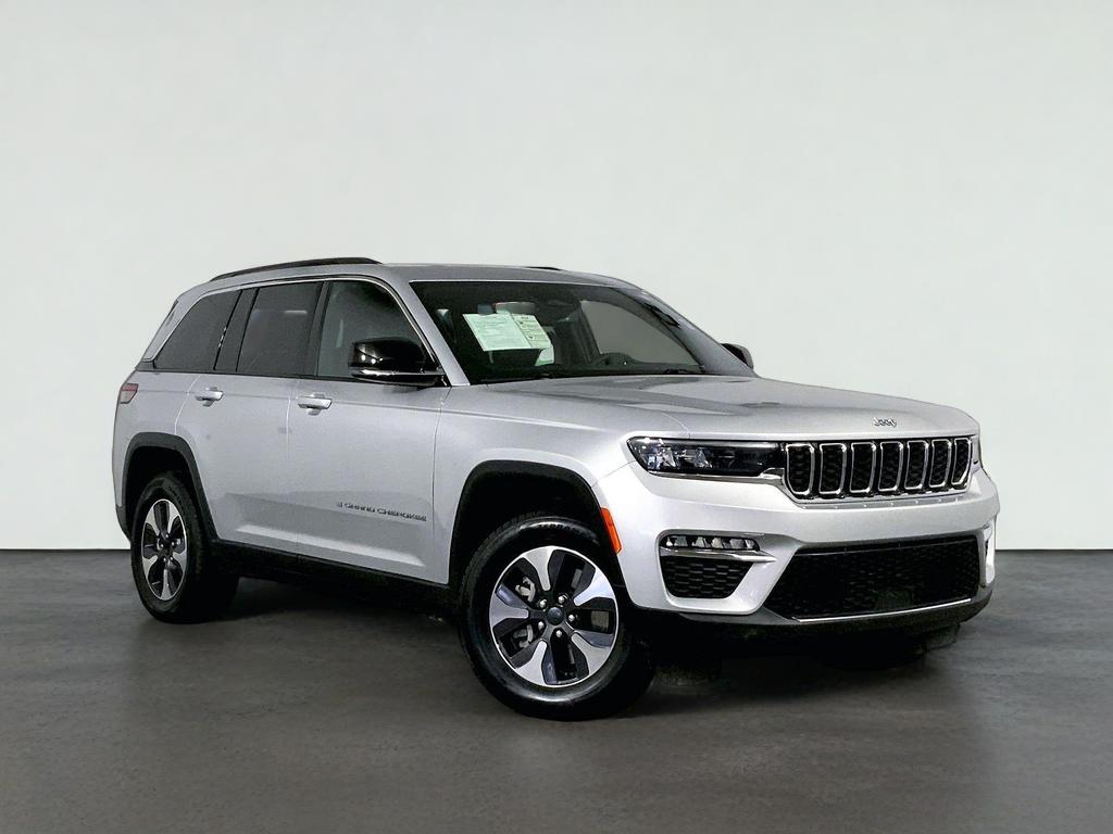 2024 Jeep Grand Cherokee 4xe 4DR 4WD