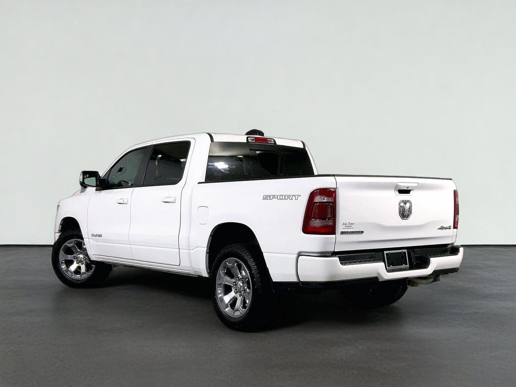 2022 RAM 1500 Big Horn Crew Cab 4x4 5'7' Box