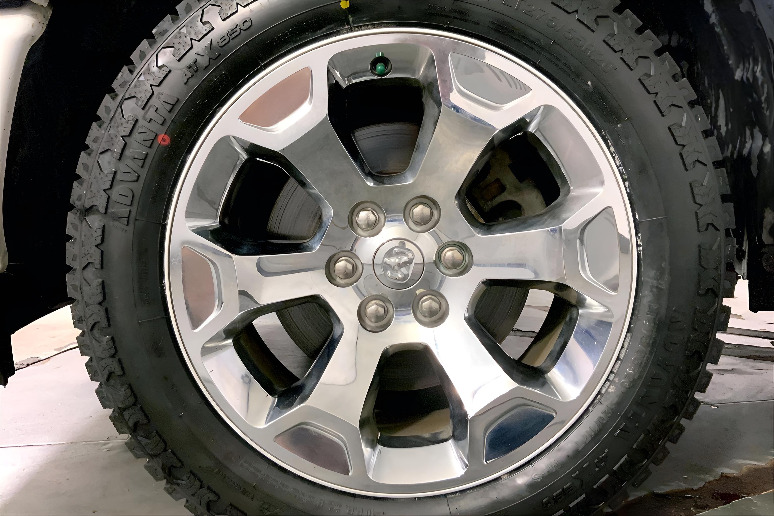 2022 RAM 1500 Big Horn Crew Cab 4x4 5'7' Box