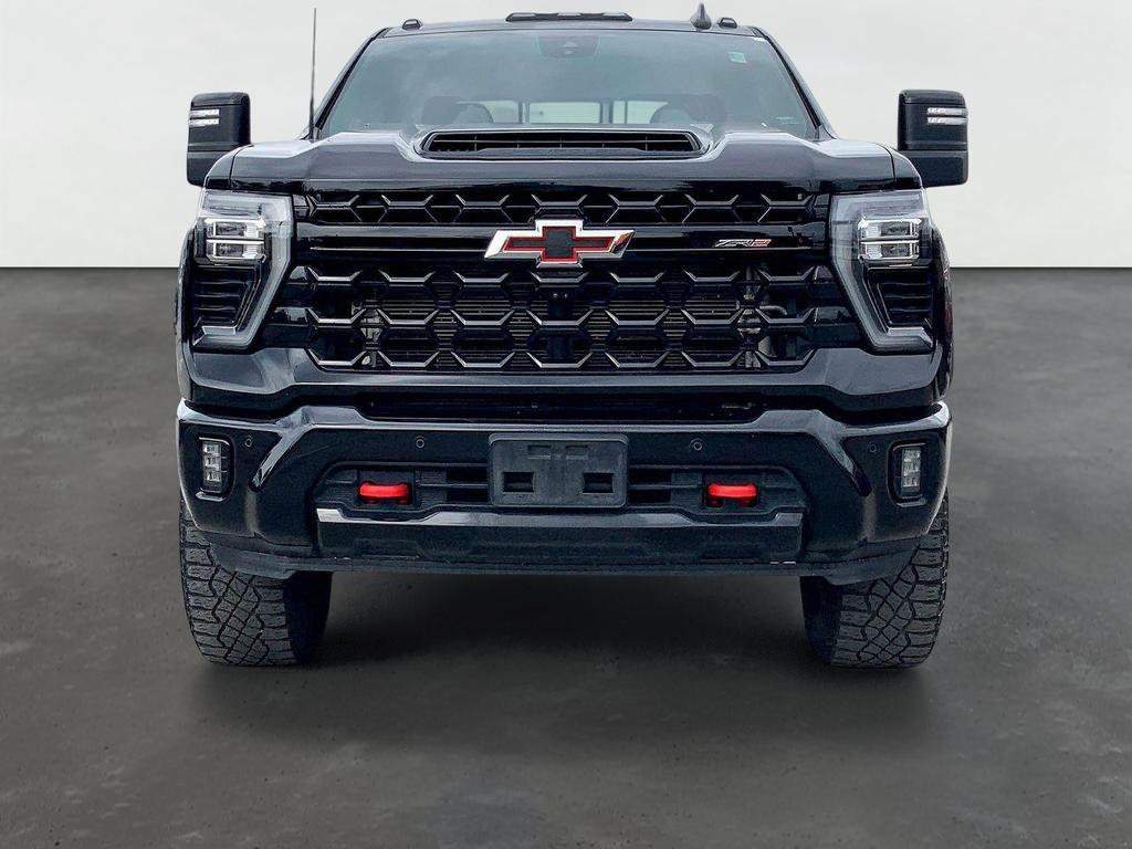 2025 Chevrolet Silverado 2500HD 4WD Crew Cab Standard Bed ZR2