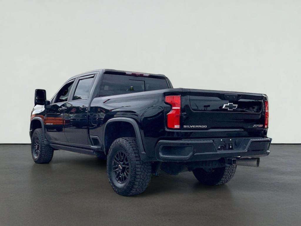 2025 Chevrolet Silverado 2500HD 4WD Crew Cab Standard Bed ZR2