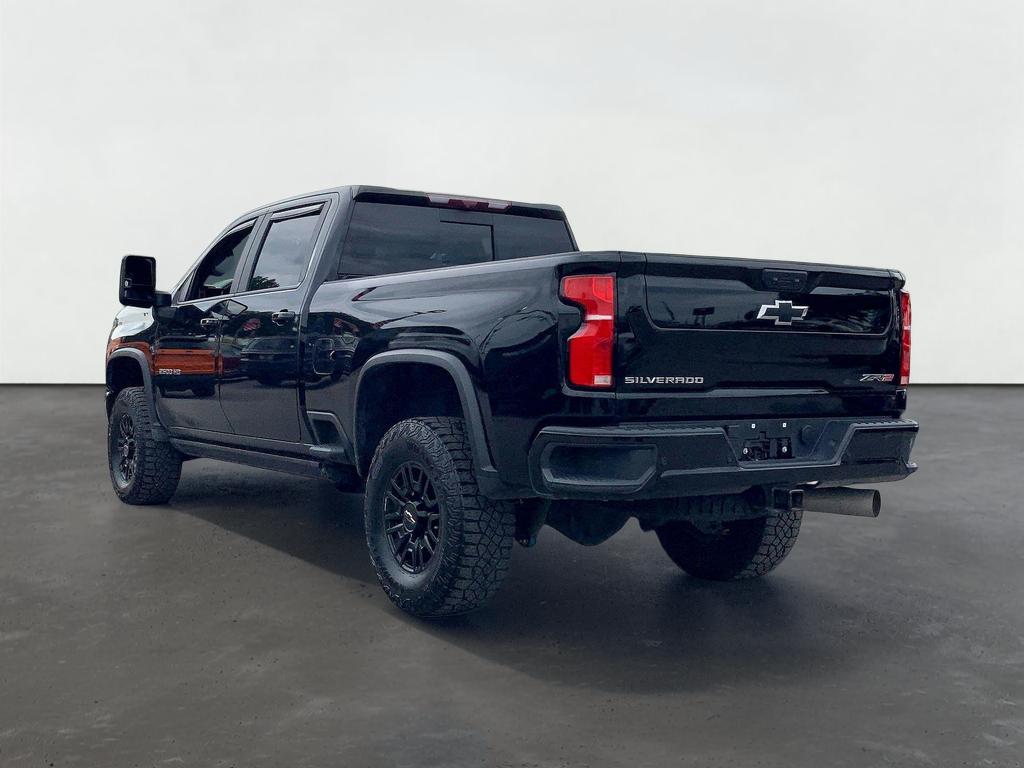 2025 Chevrolet Silverado 2500HD 4WD Crew Cab Standard Bed ZR2
