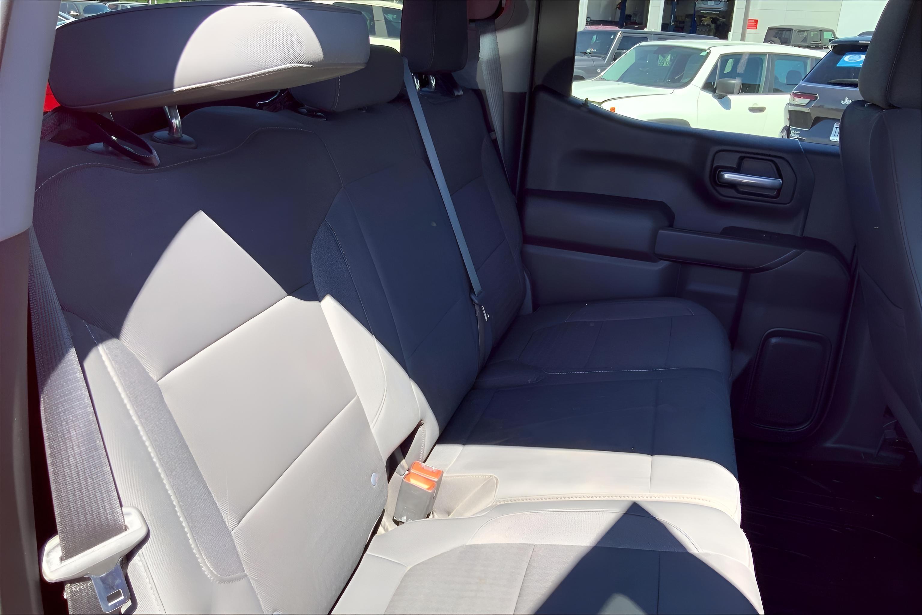 2021 Chevrolet Silverado 1500 4WD Crew Cab Short Bed LT