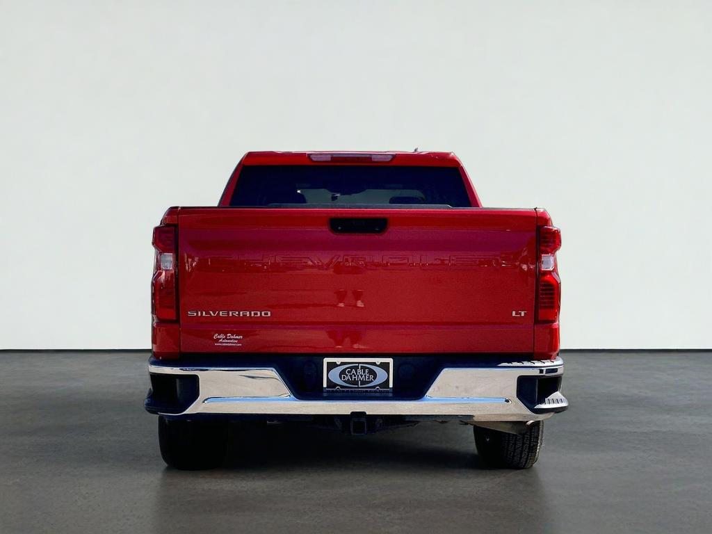2021 Chevrolet Silverado 1500 4WD Crew Cab Short Bed LT