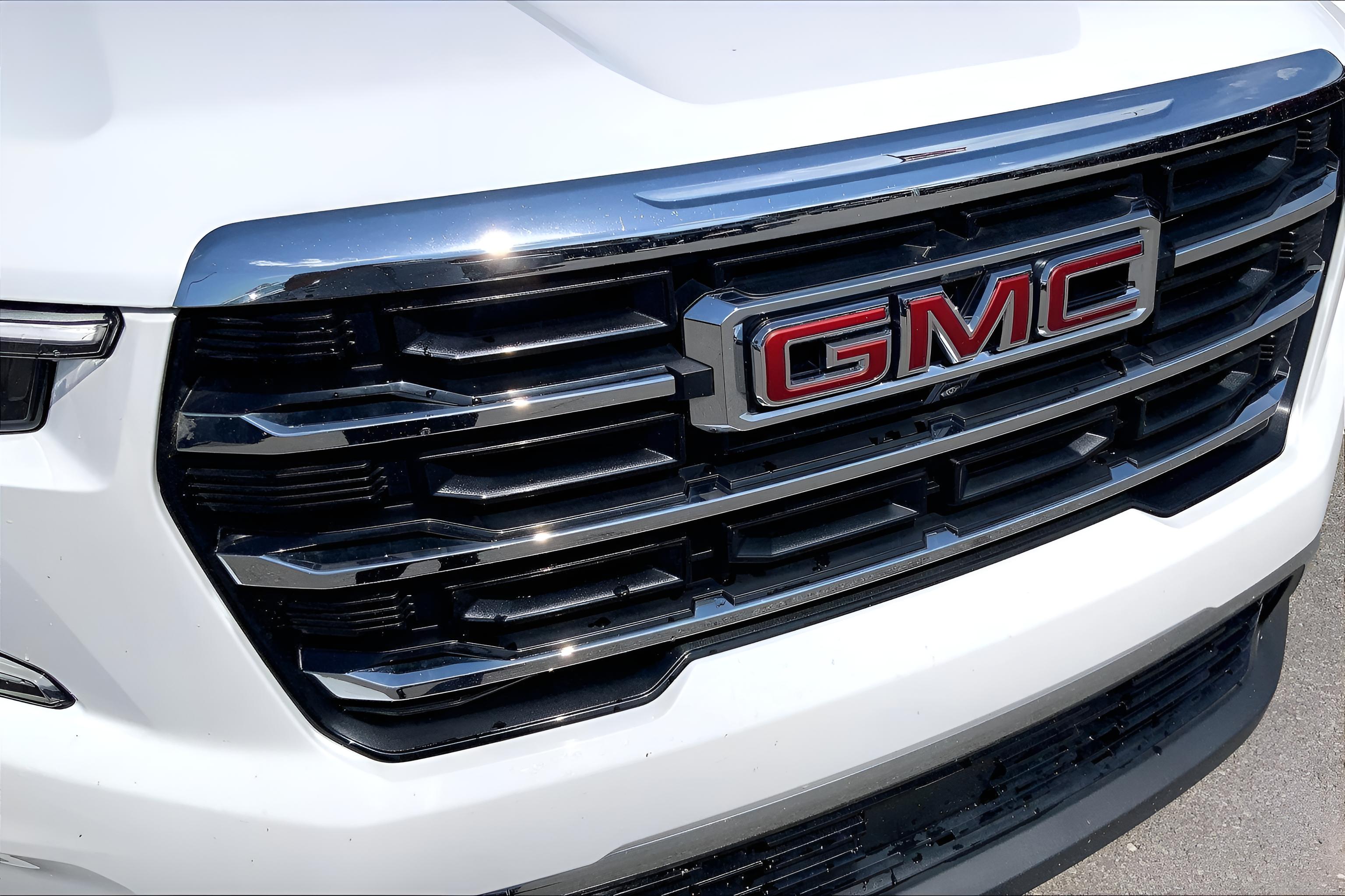 2025 GMC Acadia FWD Elevation