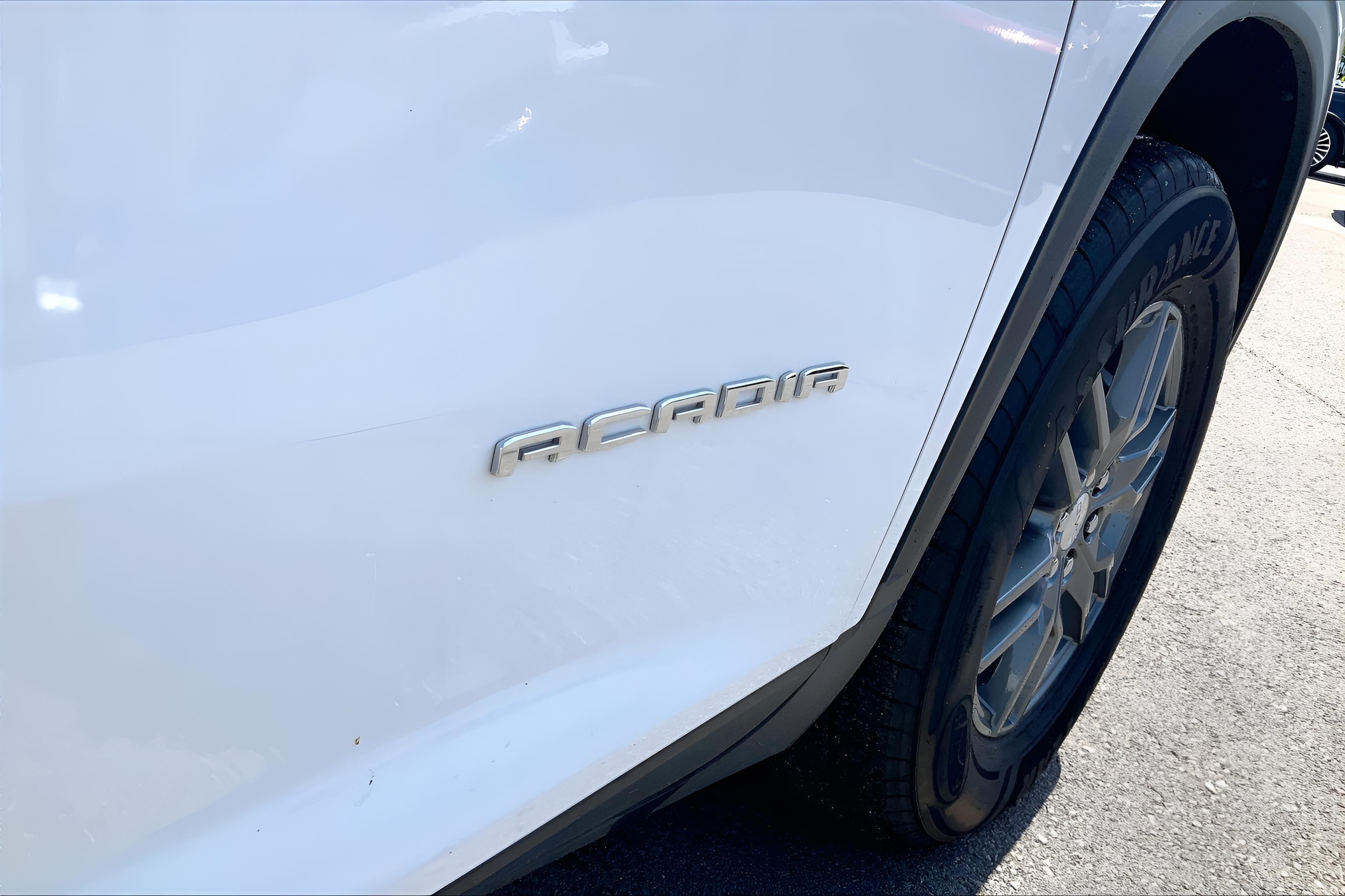 2025 GMC Acadia FWD Elevation
