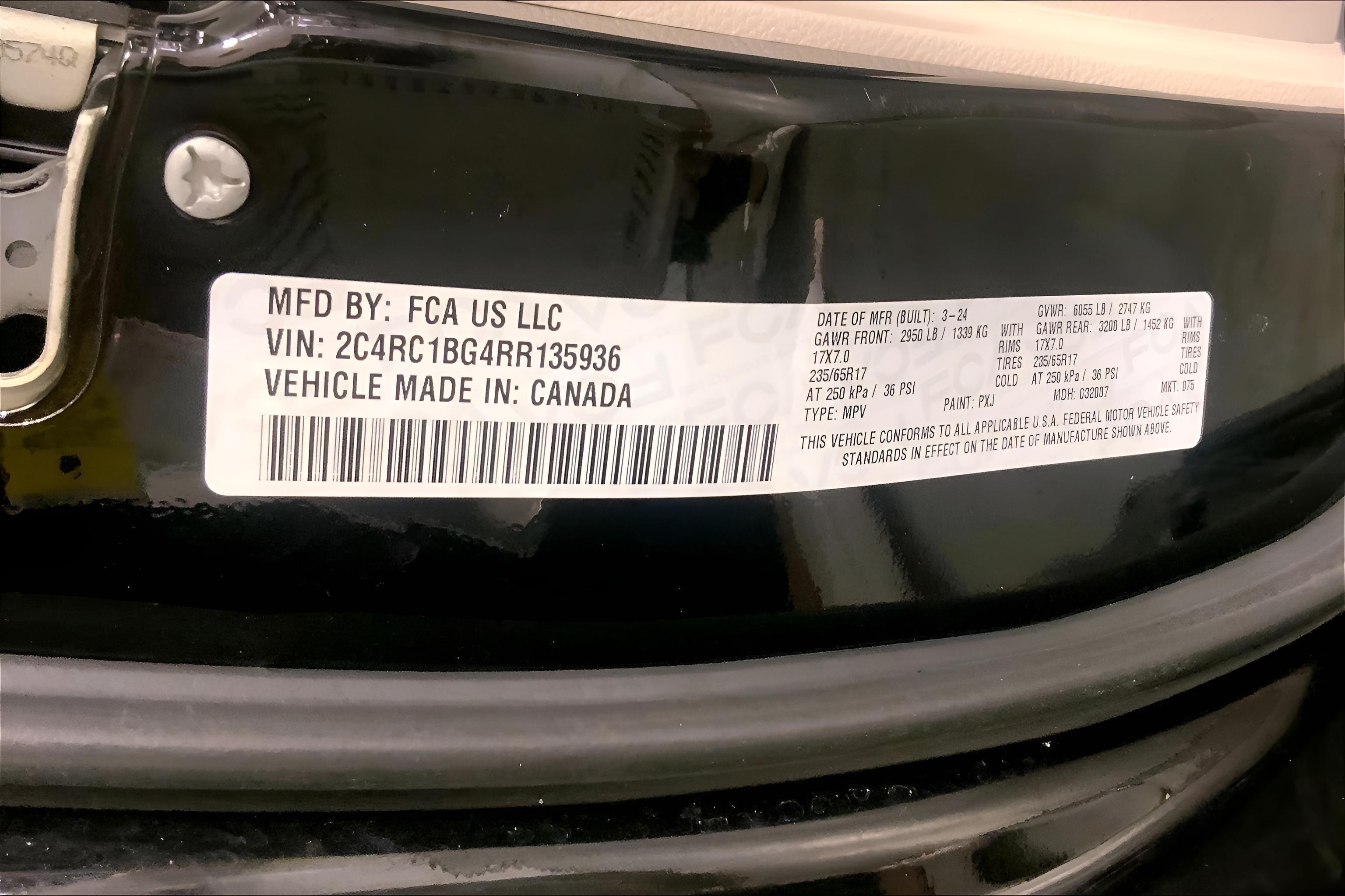 2024 Chrysler Pacifica Touring L