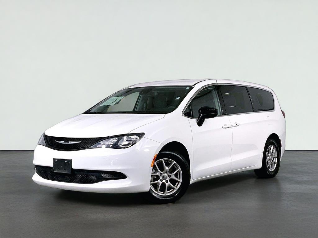 2024 Chrysler Voyager LX