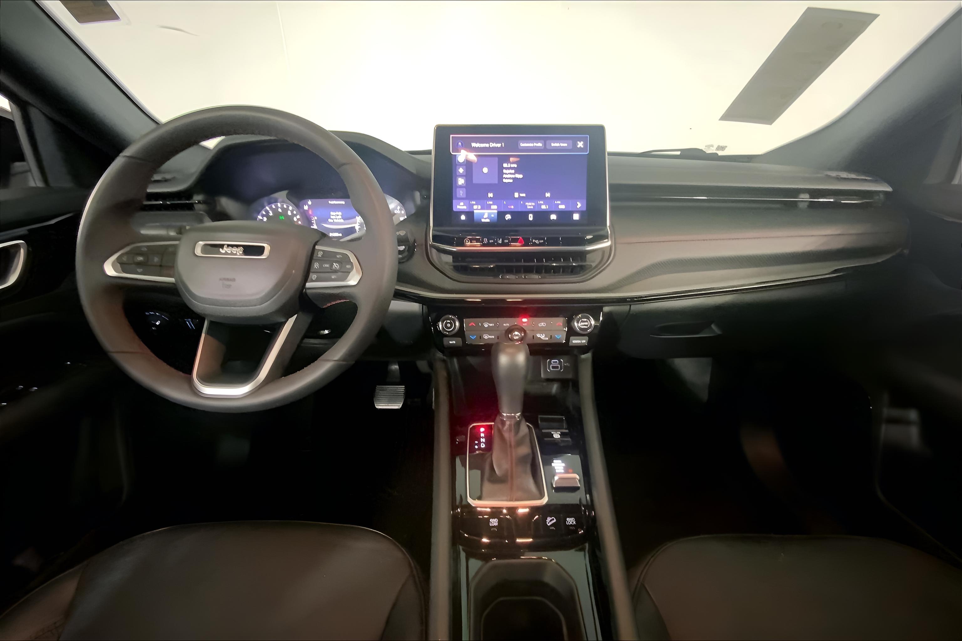 2025 Jeep Compass Trailhawk 4x4