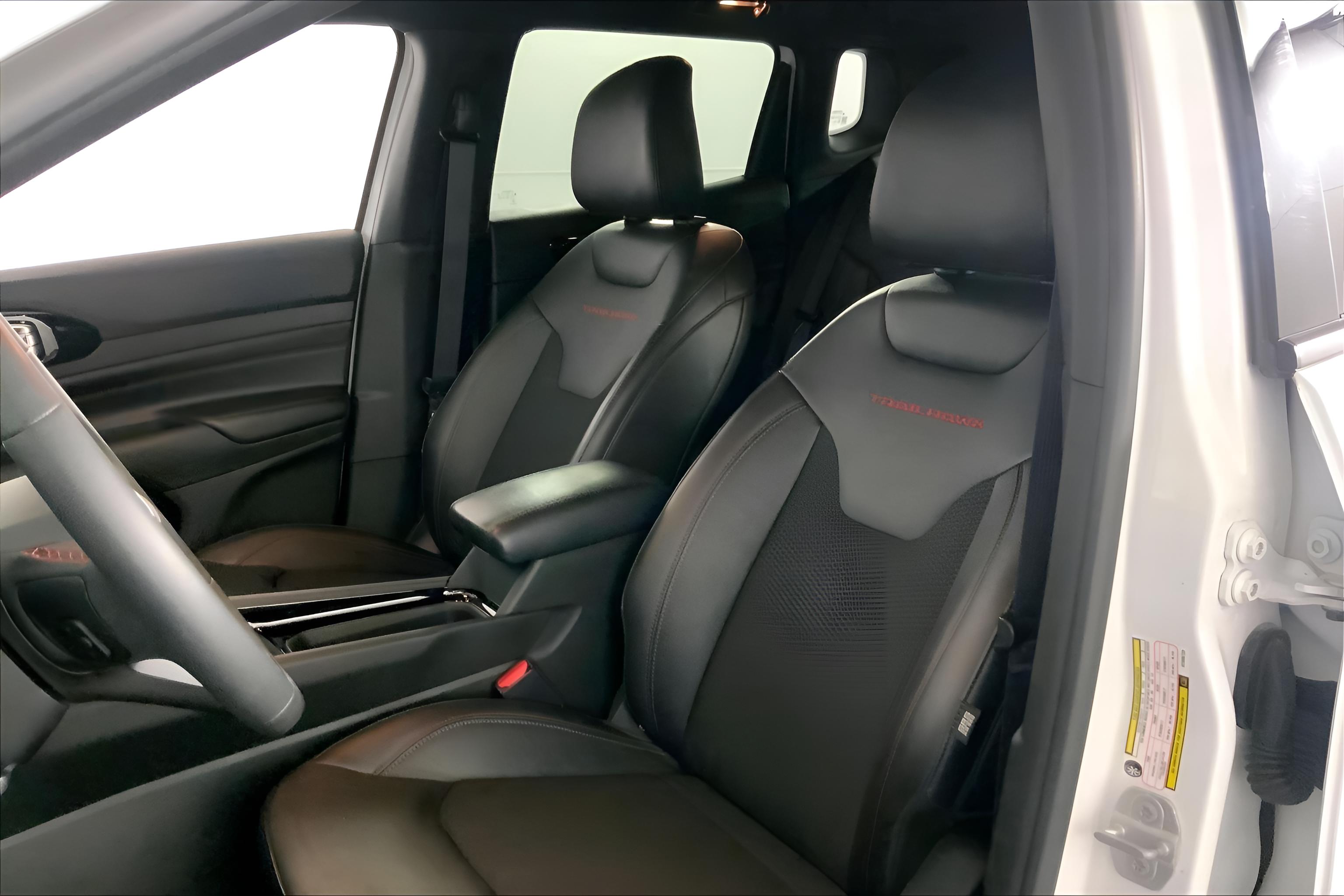 2025 Jeep Compass Trailhawk 4x4