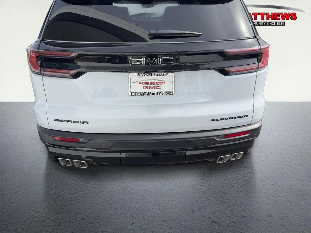2026 GMC Acadia Elevation