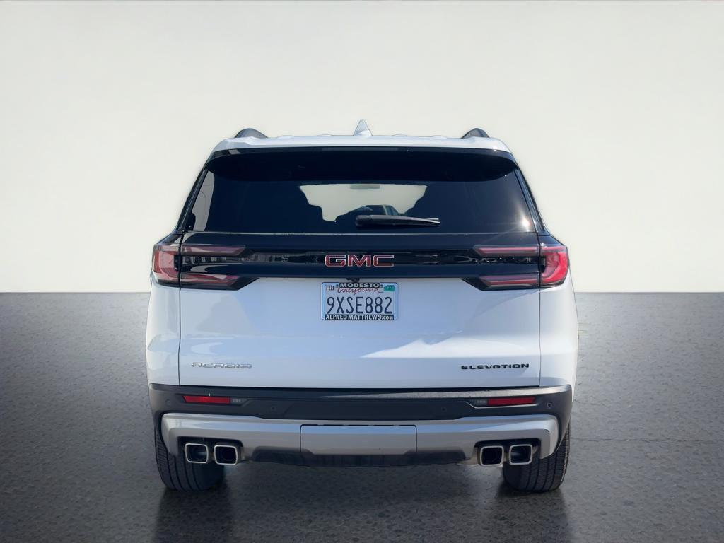 2025 GMC Acadia Elevation