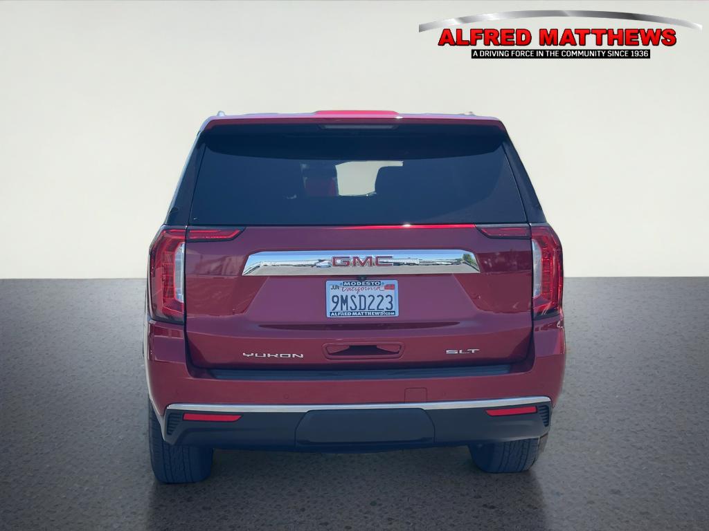 2024 GMC Yukon SLT