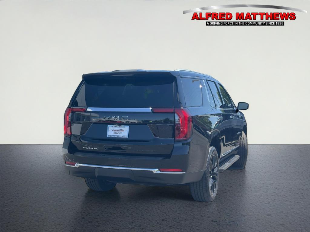 2025 GMC Yukon Elevation