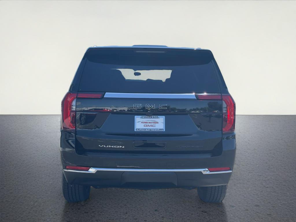 2025 GMC Yukon Elevation
