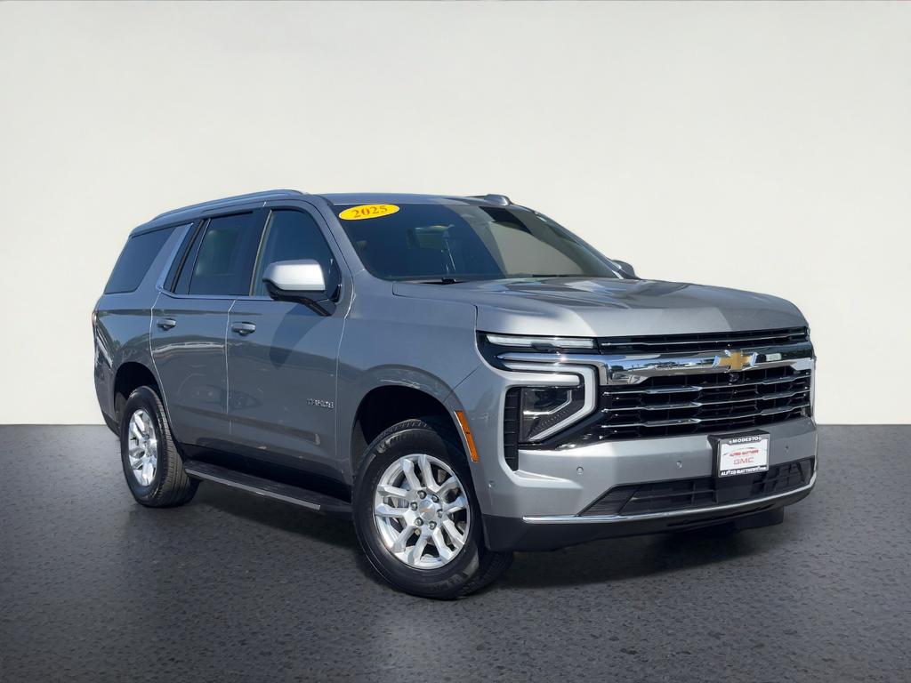 2025 Chevrolet Tahoe LT 4WD's photo