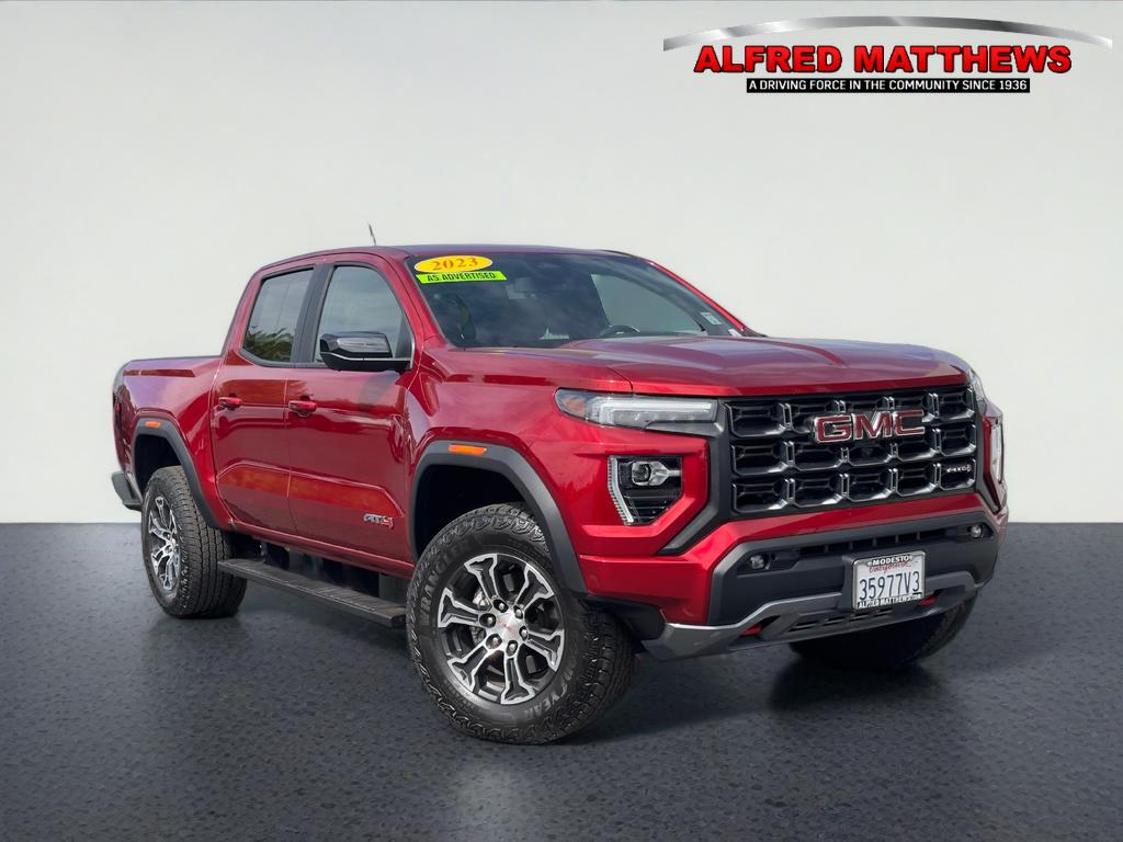 2023 GMC Canyon 4WD AT4