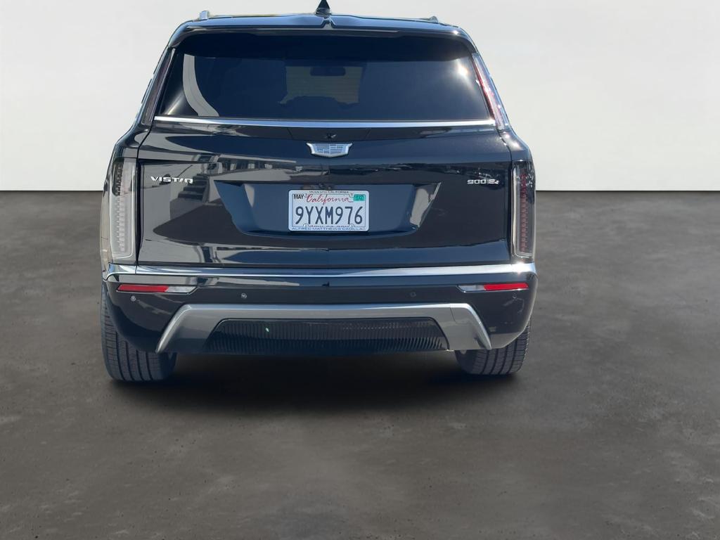 2026 Cadillac VISTIQ Luxury