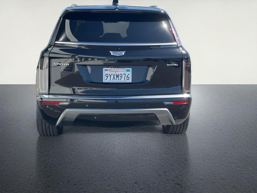 2026 Cadillac VISTIQ Luxury