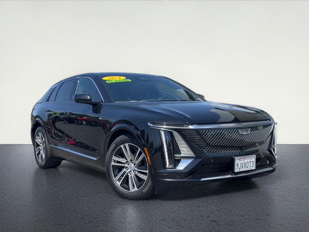 2024 Cadillac LYRIQ Luxury 1