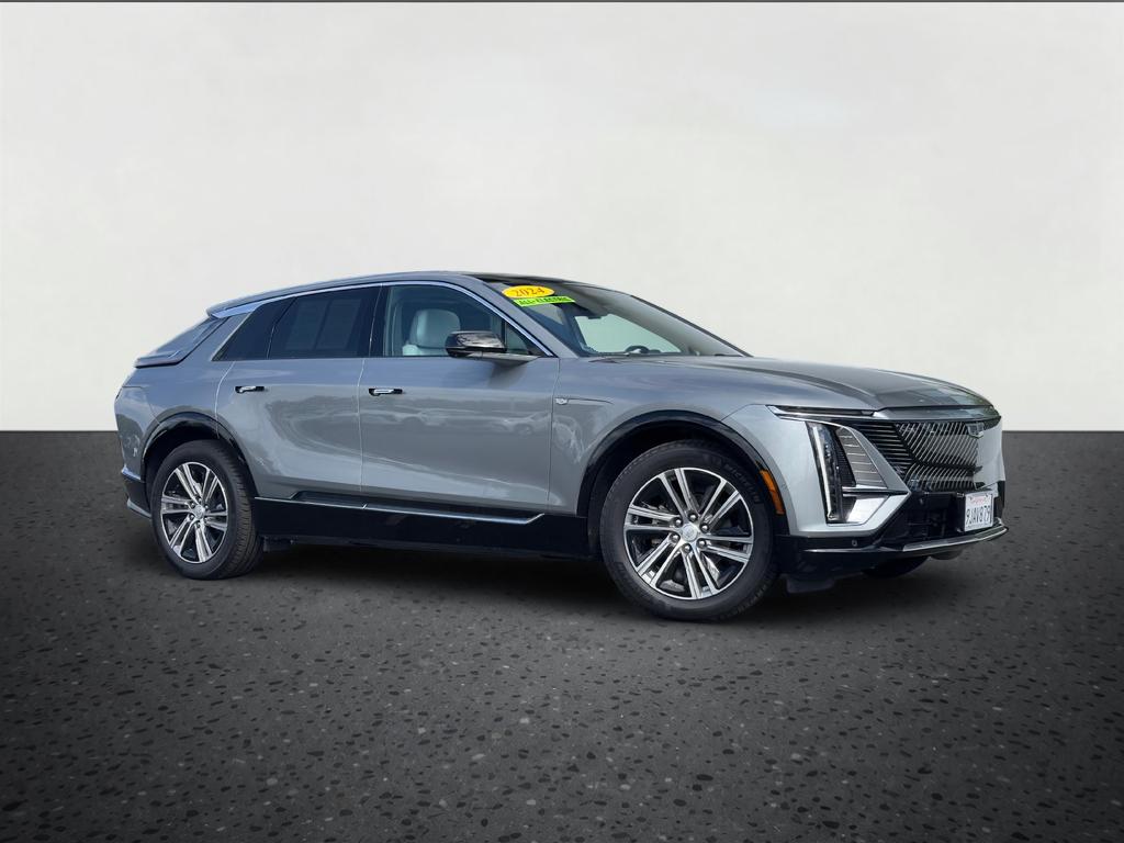 2024 Cadillac LYRIQ Luxury 1