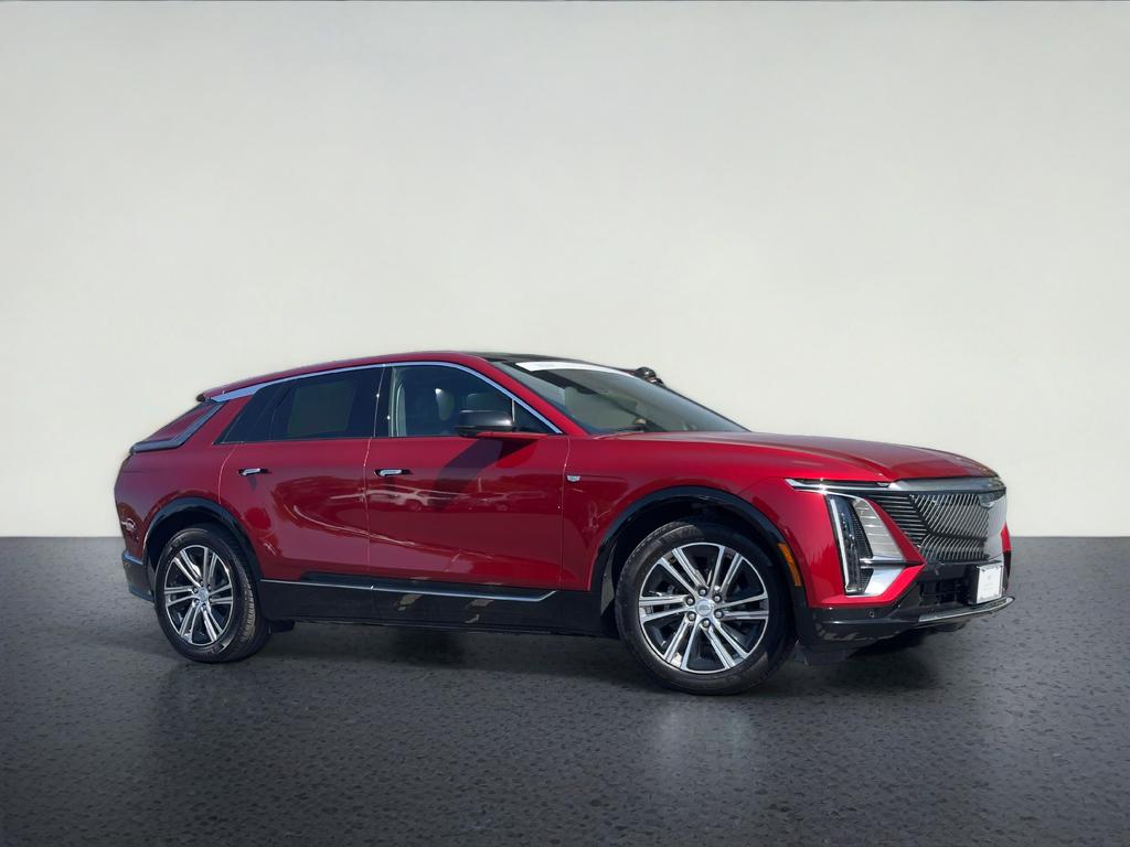 2024 Cadillac LYRIQ Luxury 1