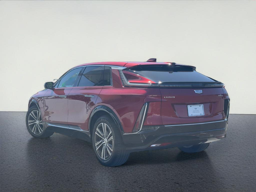 2024 Cadillac LYRIQ Luxury 1